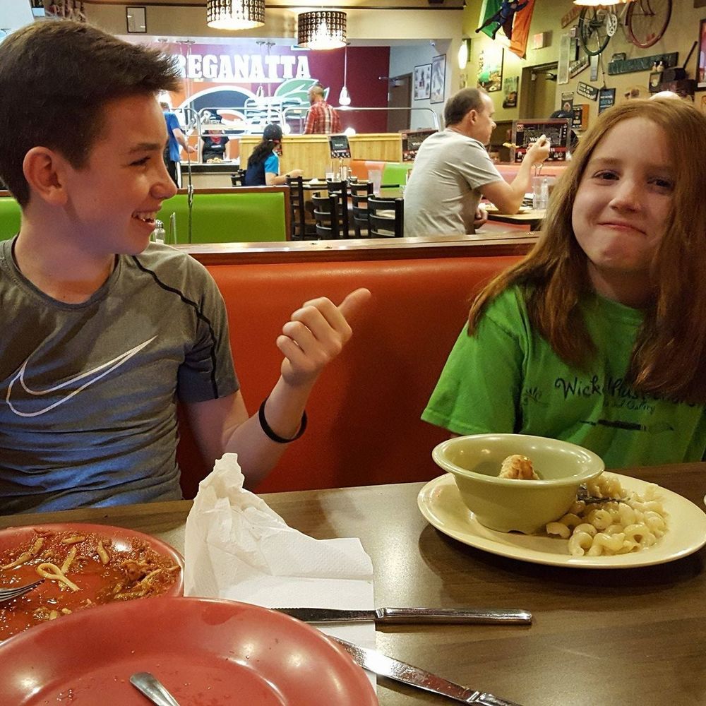 Meet your Posher, Claire